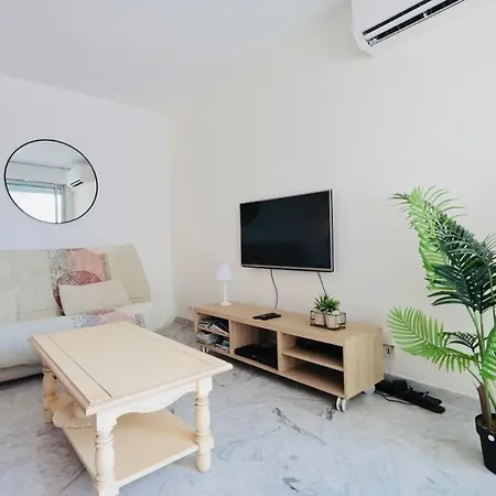 Apartamento Le Poincaré - 4 Prs - Clim - 300 M *